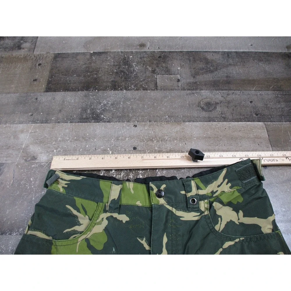 Burton Barnstorm Pants Boys XL Green Camouflage Snowboard Ski DRYRIDE Youth